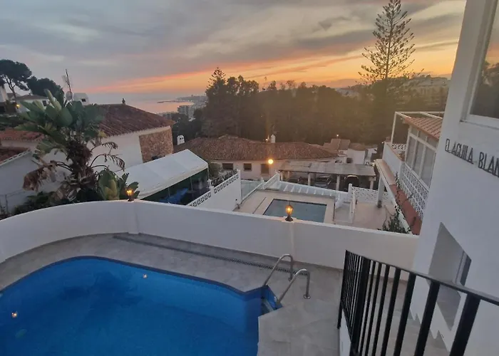 Coastalgem: 2br Pool And View *