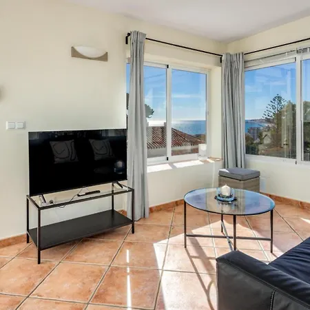 Сasa de vacaciones Coastalgem: 2br Pool And View